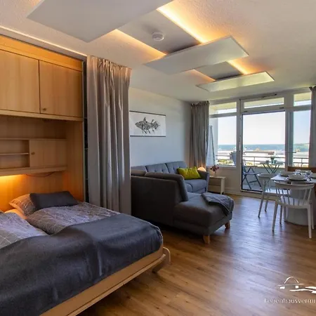 32 Baltic Nest App.65-103