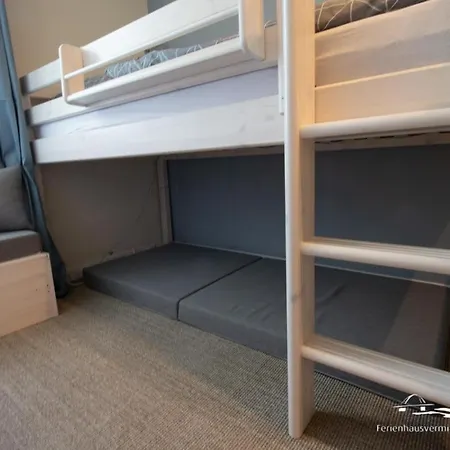 32 Baltic Nest App.65-103